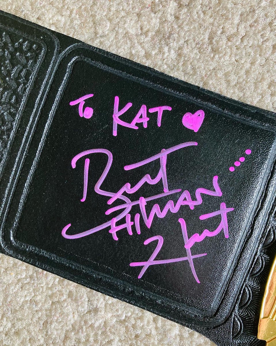 MissSandyRavage's tweet photo. Finally done chasing Bret Hart for an autograph. Jesus fuck, three attempts! I took this thing to New York in April of 2019, drove to Calgary in November of 2019 in the middle of Canadian winter, and in the end…? He came to my hometown. https://t.co/OCUkekhSCG