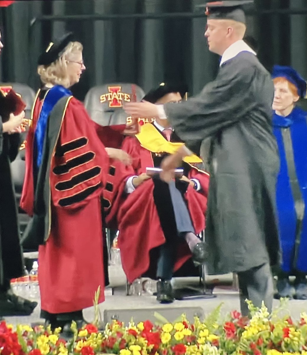 ToddMitchell6's tweet photo. Congrats William Thomas! Bachelor of Science in Engineering #rollclones https://t.co/LzIlTNvyx4