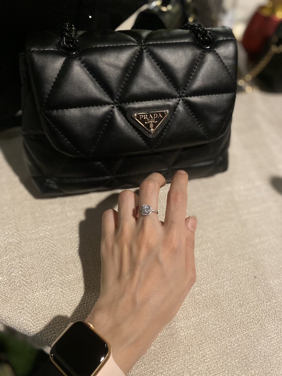 sh_055q's tweet photo. @_mhuy 💍♥️♥️♥️♥️🥺 https://t.co/9J3WLTReOS