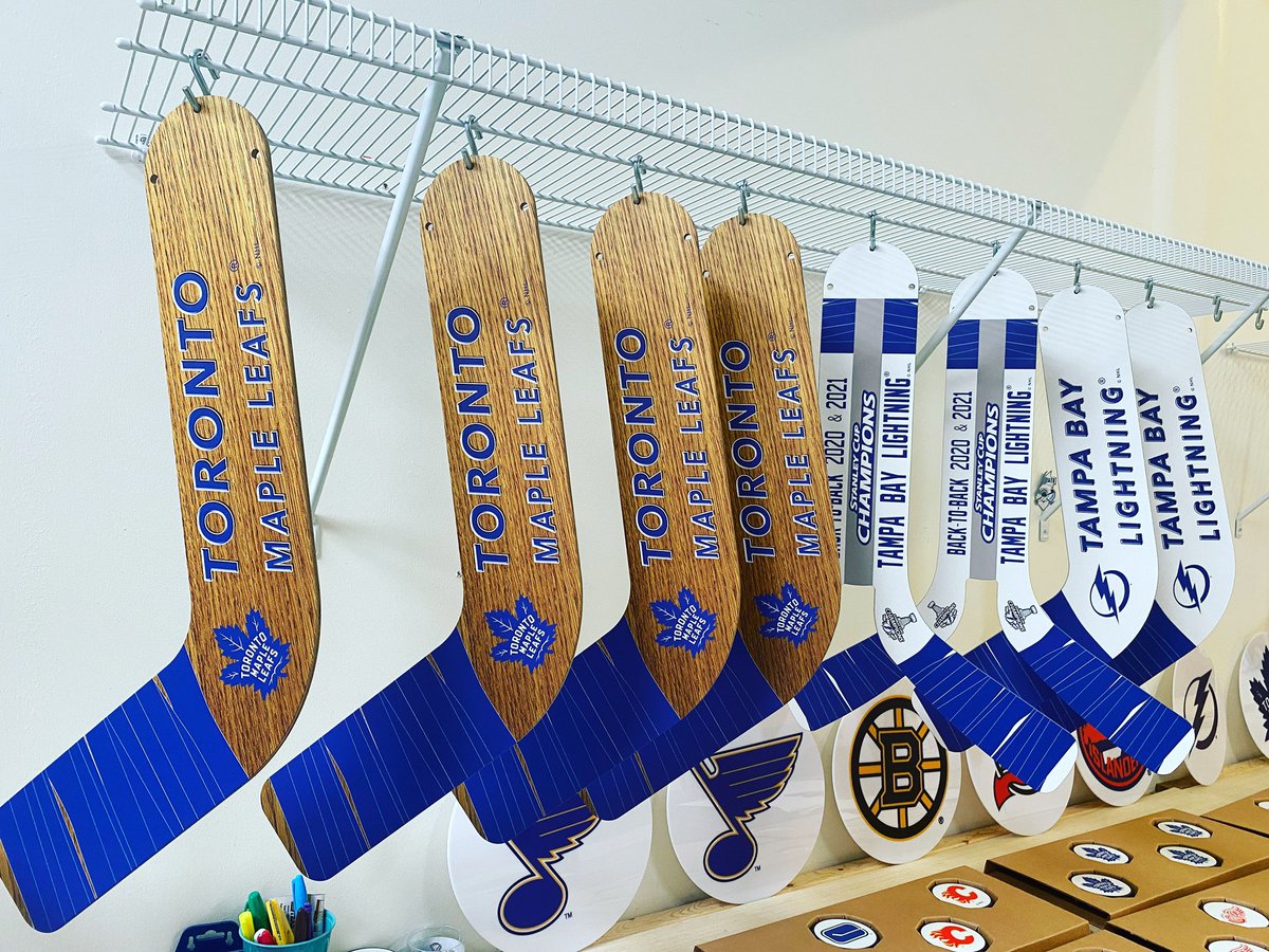 These customers are going to love their new Ultimate Hockey Ceiling Fan…but only one can go to the second round of the playoffs…who will it be?
#LeafsForever #GoBolts  #Leafs #TORvsTBL #TorontoMapleLeafs #GoLeafsGo #tblightning #StanleyCup
