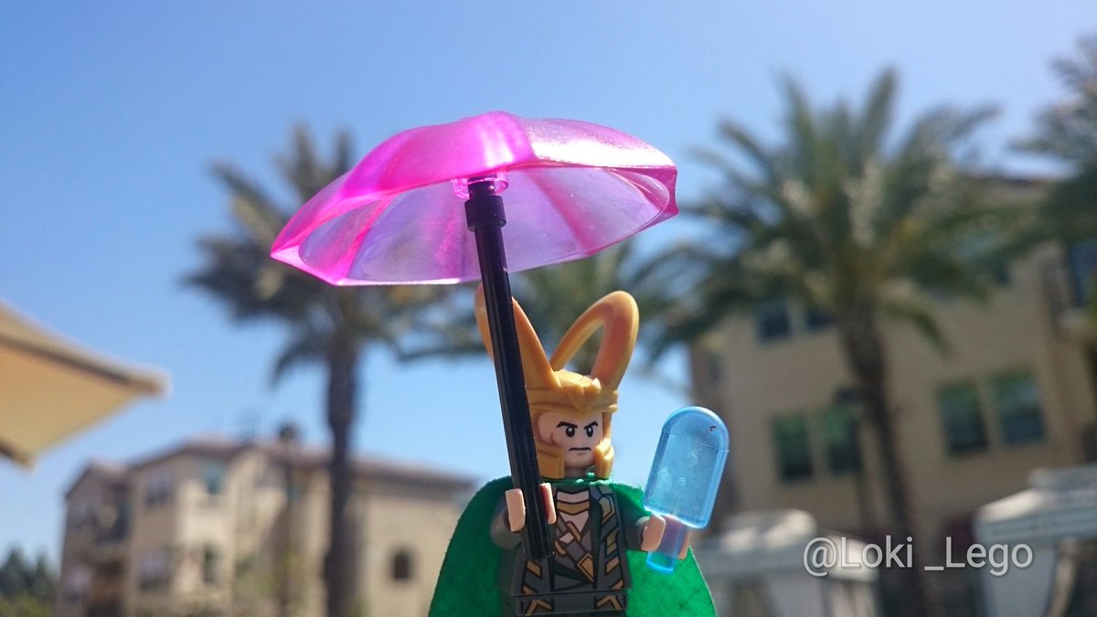 Lego Loki tweet media