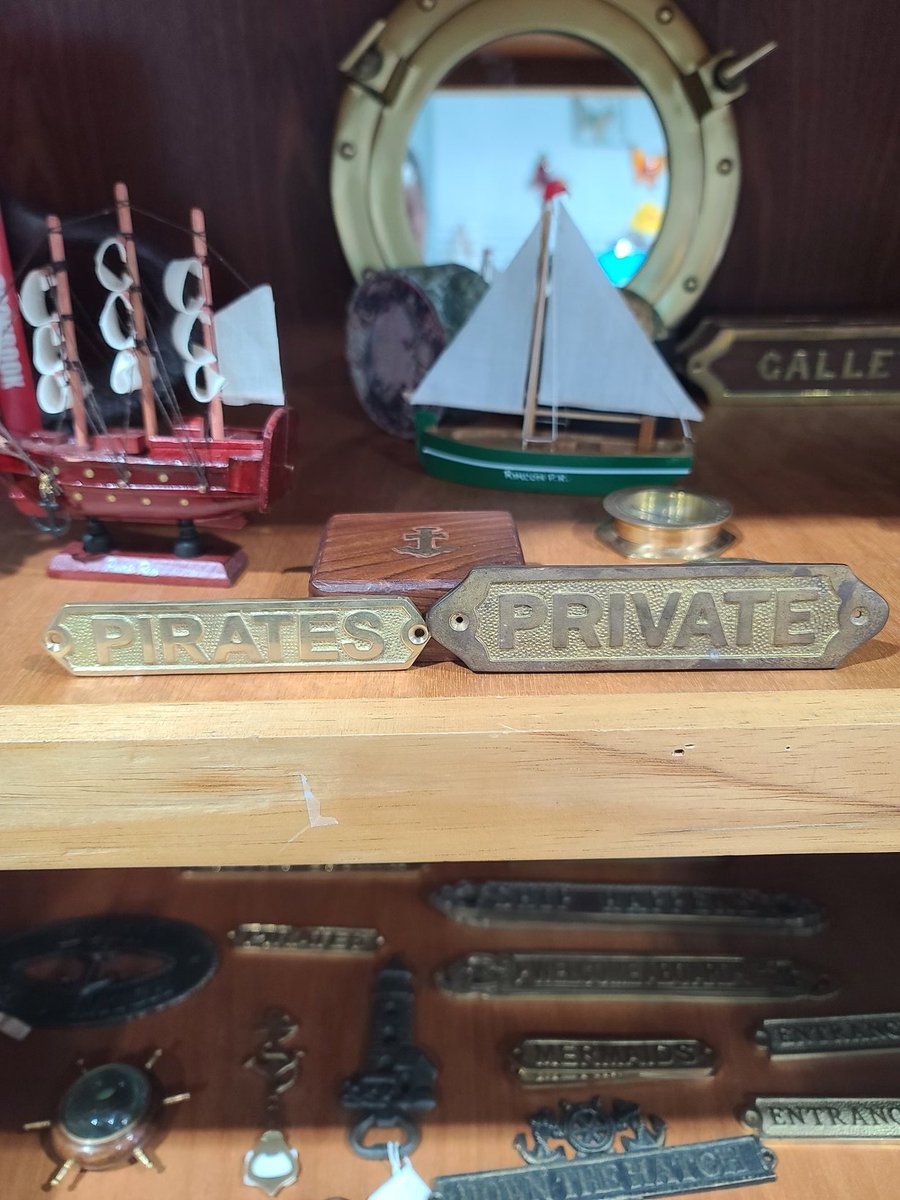 EasleySur's tweet photo. @Its_Charlie_Day @GlennHowerton not sure which shelf to kick in but I'm positive they've got secrets! https://t.co/DvnmBi8gcr