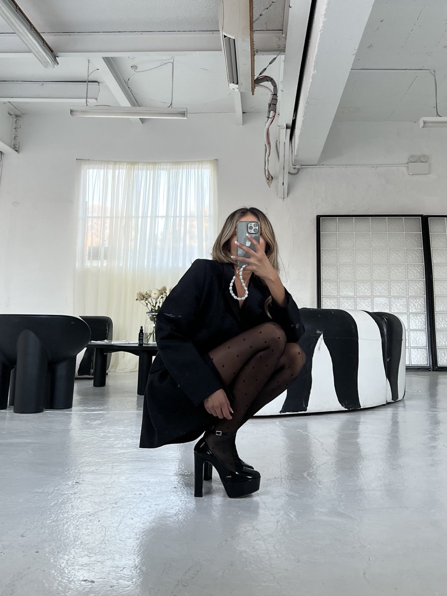 Monday Muse. <a href="/katherinelondo/">Katherine Londoño Tamayo</a> x #JaguarHeel. #TonyBianco
