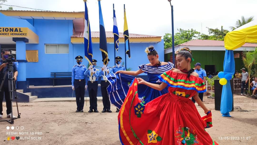 CanDigital2's tweet photo. El municipio de Waslala celebrar la inauguración de una nueva Unidad Policial al servicio de la población y dedicada a la memoria del inspector Kevin Ariel Hernández , quien entregó su vida al servicio por  la paz y la seguridad de nuestro municipio. 

#Nicaragua https://t.co/gfVLblHUNe