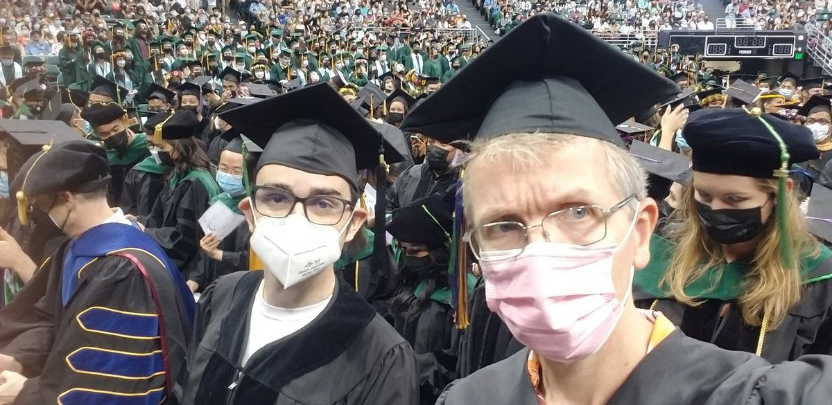 kjoshanssen's tweet photo. Great to be back in-person at the @uhmanoanews commencement with a new mathematician. https://t.co/UQ7qrnQI09