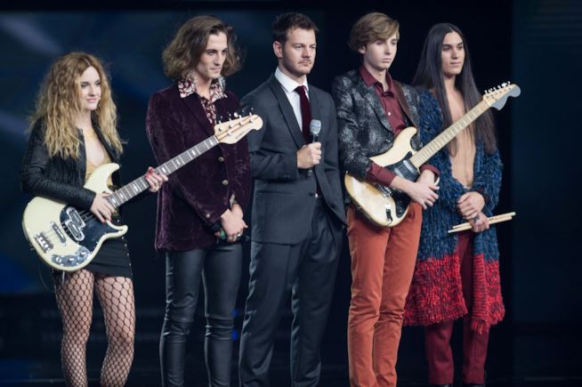lilacpeony_'s tweet photo. Per quanta strada            Amerai il 
c'è da fare                         finale

#Eurovision #ESC2022 https://t.co/GbIQUPOCPT