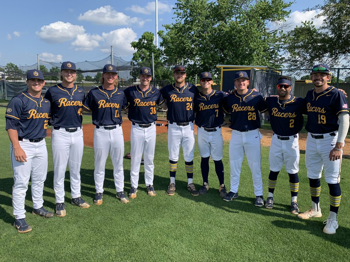 Much love for our grads💛