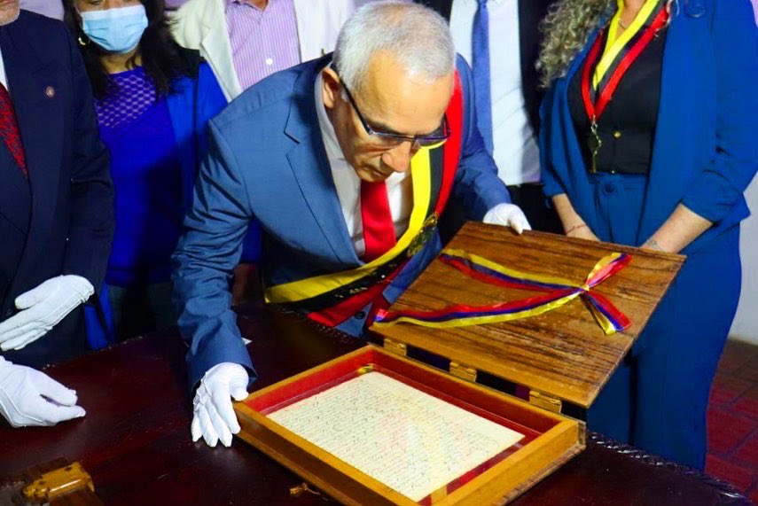 Tras 120 días de Gobierno se han logrado importantes avances en material de vialidad, infraestructura, educación, salud, apoyo social y también en cultura. ¡Son buenos tiempos para el pueblo del #Táchira! ¡Viva el Pueblo Admirable! 2/2