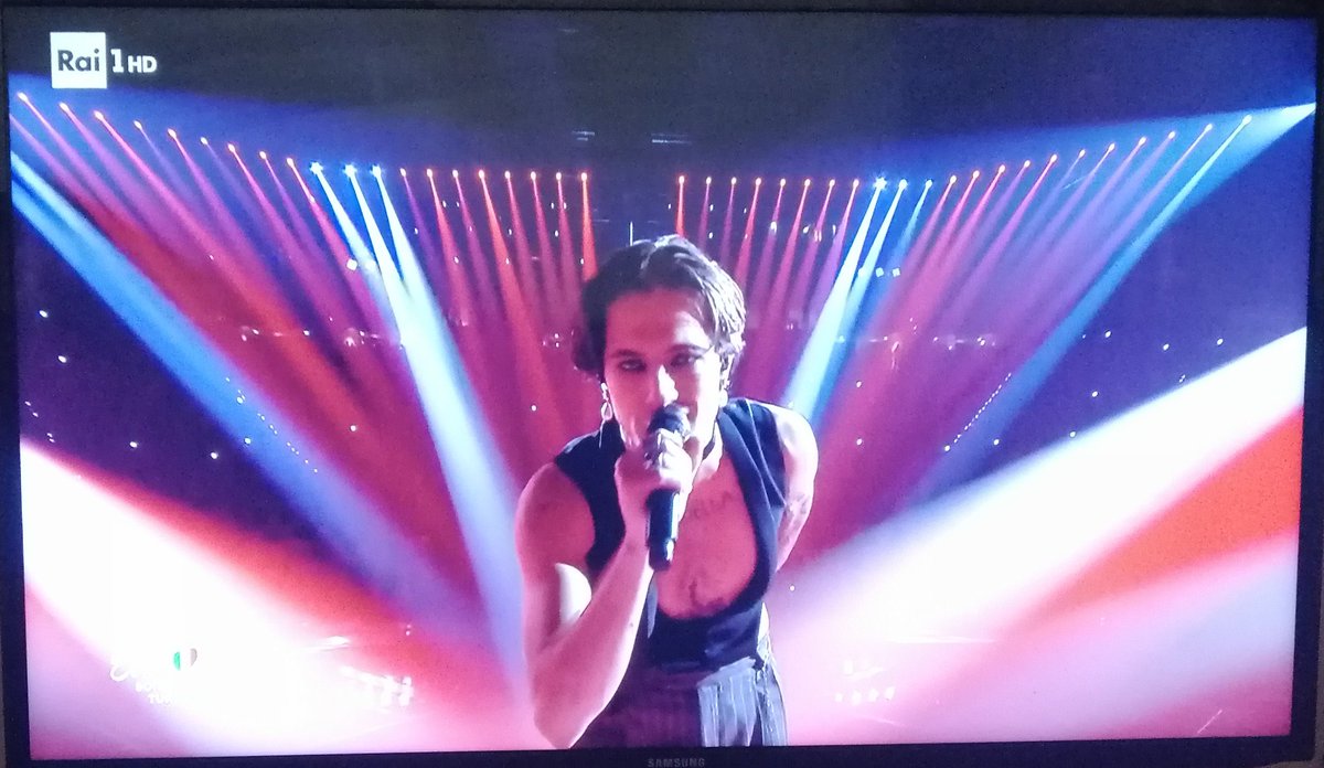Rain_1982's tweet photo. Pensieri impuri #Eurovision #EscIta2022 https://t.co/KvgefumYM8