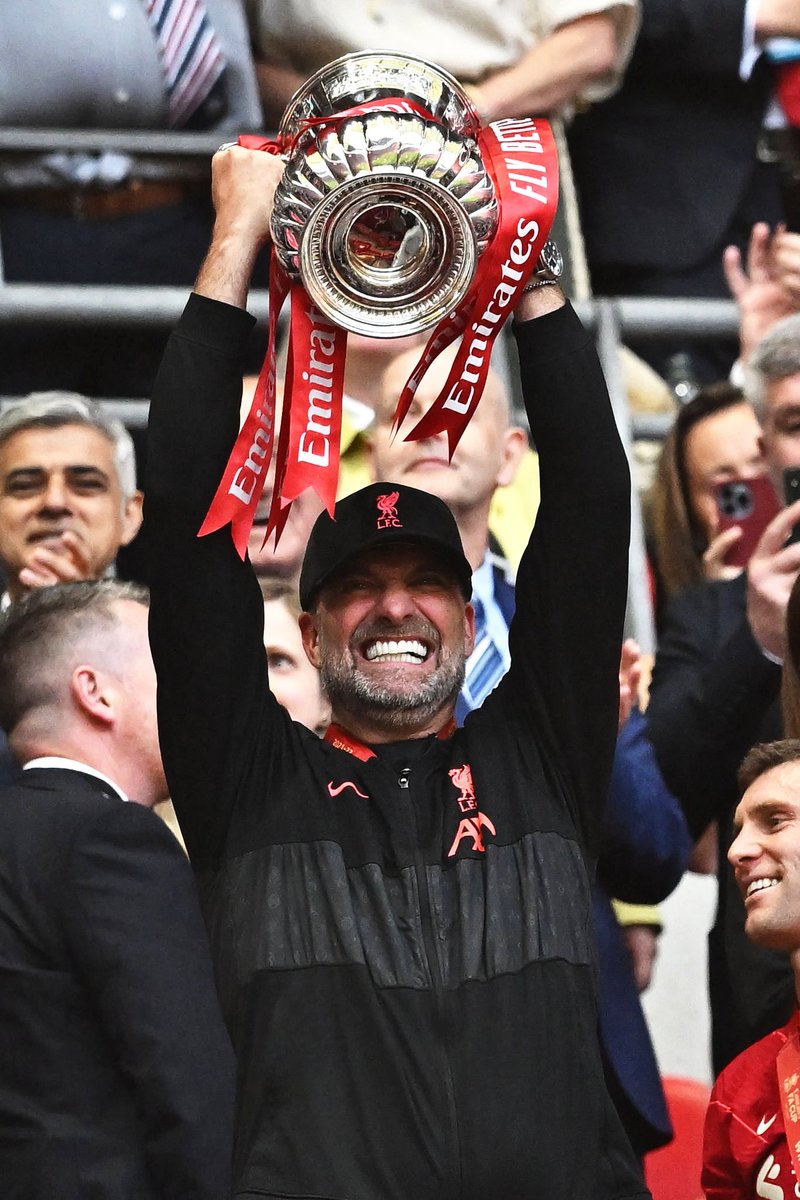 brandonfoot's tweet photo. 🎶 I’m so glad that Jurgen is a Red.. 🎵 https://t.co/9rMlWtcMBj
