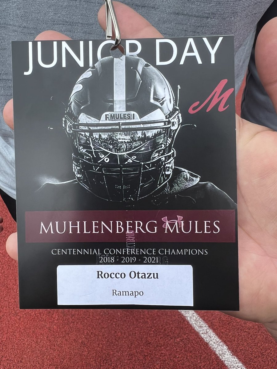 Had a great time today at Muhlenberg. Thanks to coach <a href="/22CoachMoe/">Moe Stallings</a> for the invite. <a href="/DigInMules/">Muhlenberg Football</a> <a href="/CoachMikeDeFaz/">Mike DeFazio</a> <a href="/RamapoFootball/">𝐑amapo Football</a>