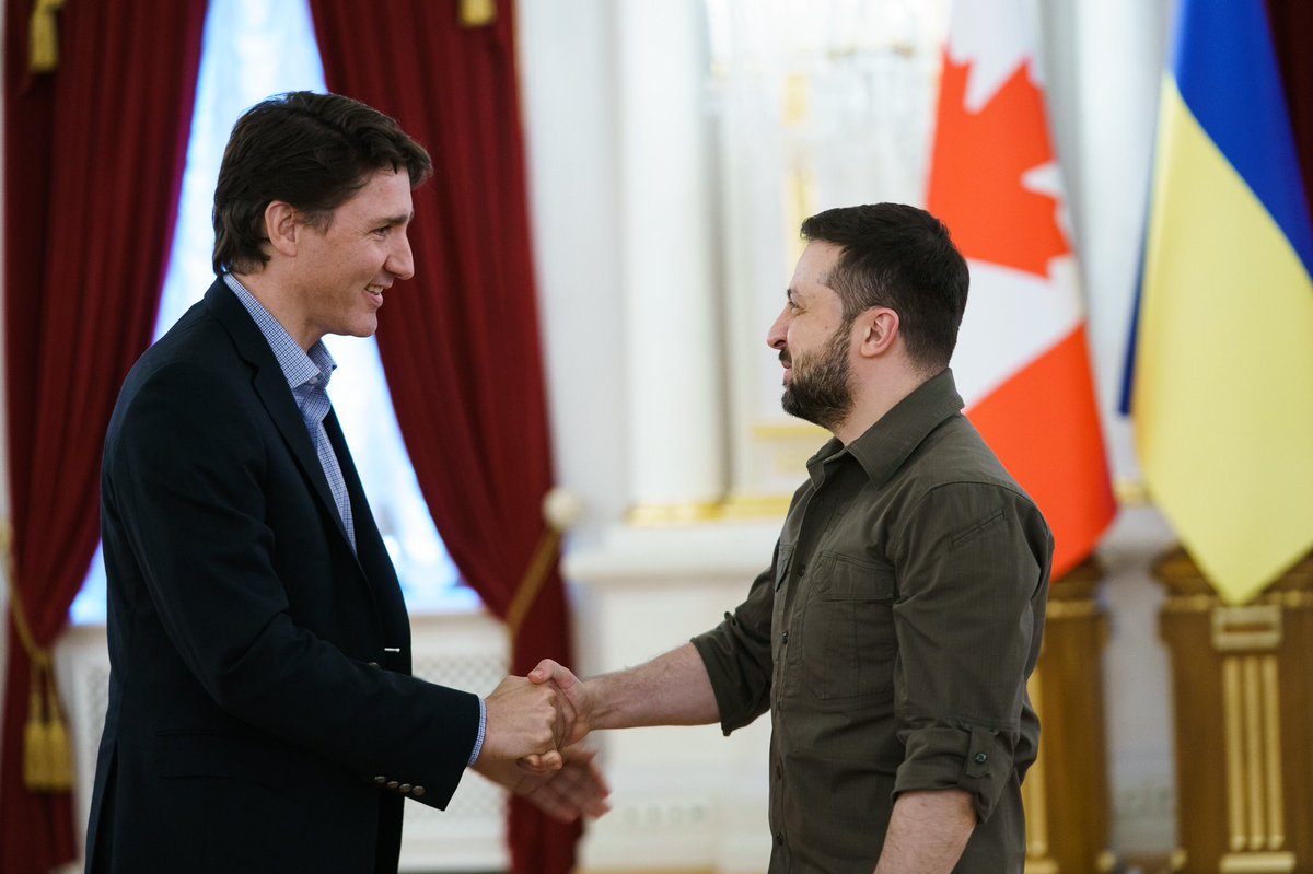 Justin Trudeau tweet media