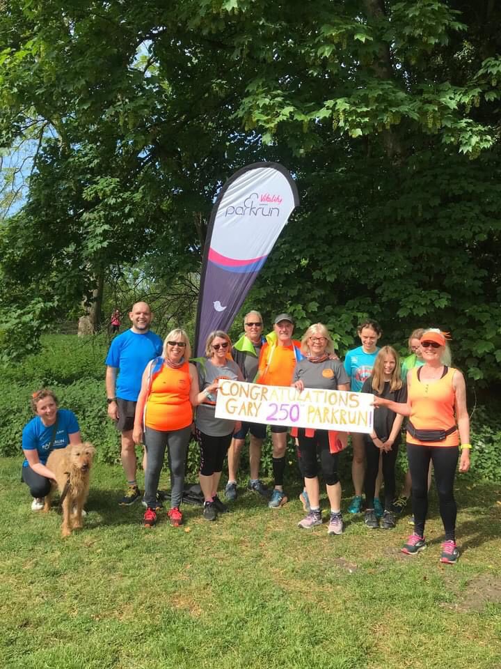 foxtrotters1066's tweet photo. Day 6 of our challenge for #MentalHealthAwarenessWeek for @mentalhealth the group were out #walking &amp; #running &amp; an early start for some + a 250 #Parkrun for Gary @thetfordparkrun &amp; we did @HovePromparkrun @UKRunChat @freeweeklytimed @QuitTheSitting @parkrunUK https://t.co/LjxieNx6za