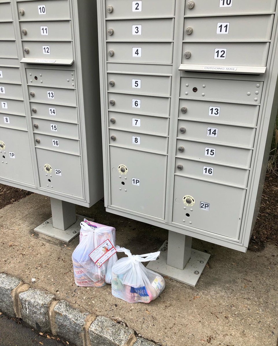 BenSchorr's tweet photo. Today is the day! Run outside and thank your @NALC_National with a bag of food for families on your town facing hunger! Join us, @KelloggCompany and others today to #StampOutHunger ! #betterdays #lifeatk https://t.co/eTiv6fuLun