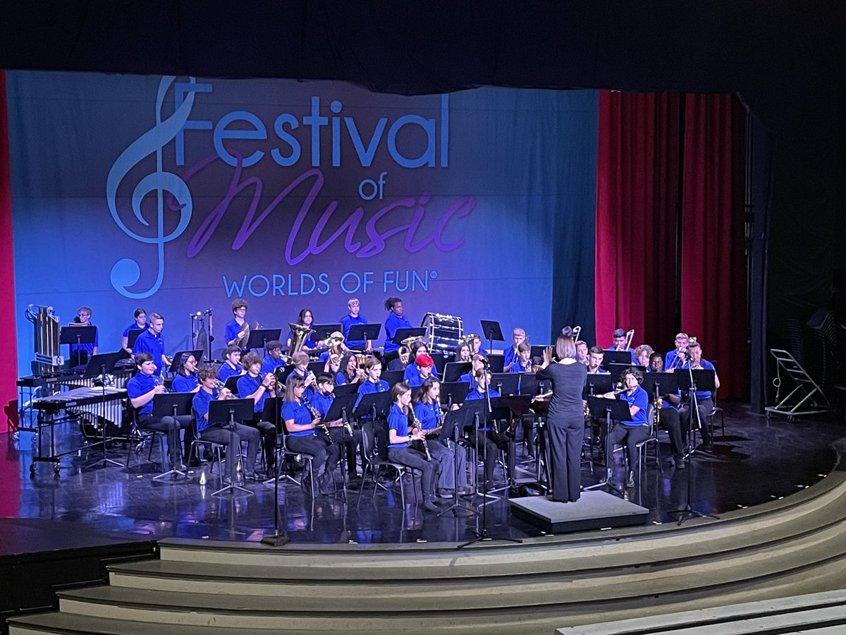 otmstigerbands's tweet photo. Having a blast! So glad to give our kids these experiences &amp; opportunities again!!!🎶💙#OTBeGreat @CTMSBands @OTMSTigerPride @CTMSBulldog https://t.co/fVOAEAMxwV
