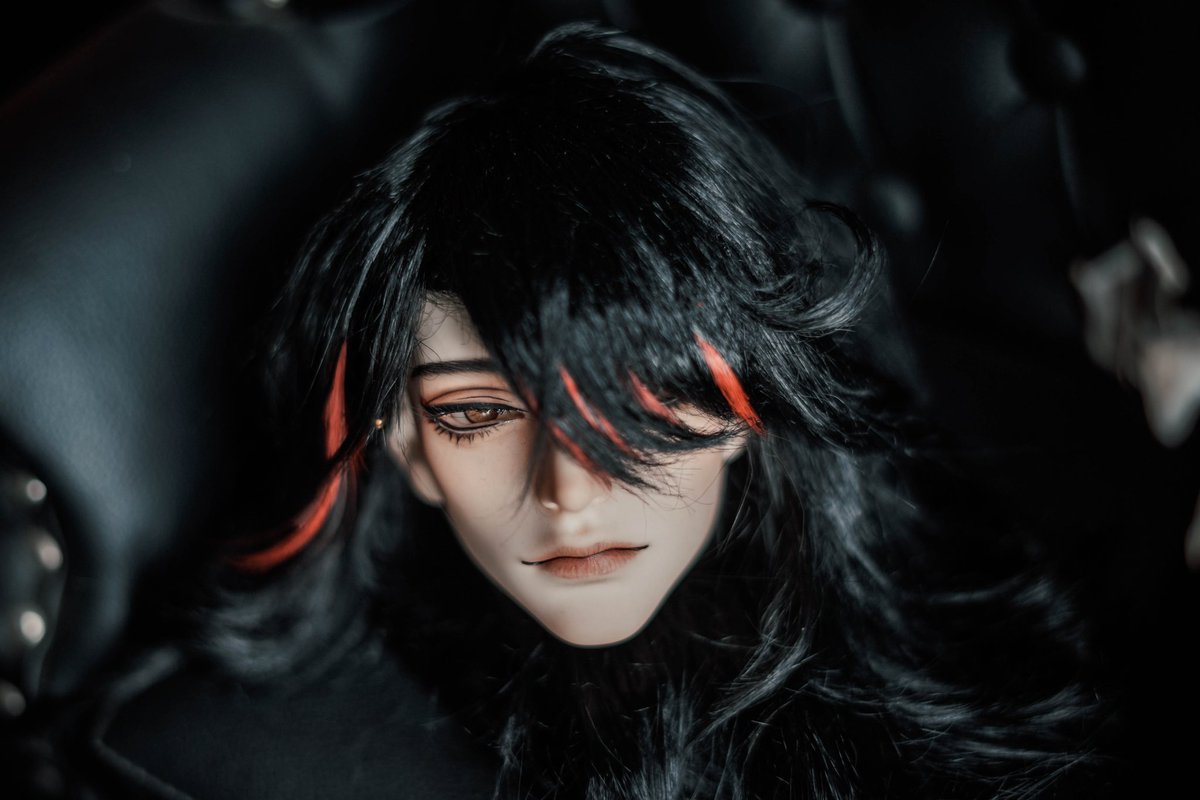 SEVEN_Venture7's tweet photo. Vox Akuma - BalljointedDoll makeup https://t.co/43NohCnWyA