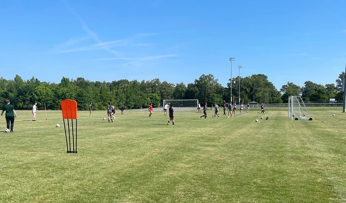 motlowsoccer's tweet photo. Thank you to all those who attended the ID camp this morning! Lots of talent on display! #futurebucks https://t.co/Uc2jA4wWmM