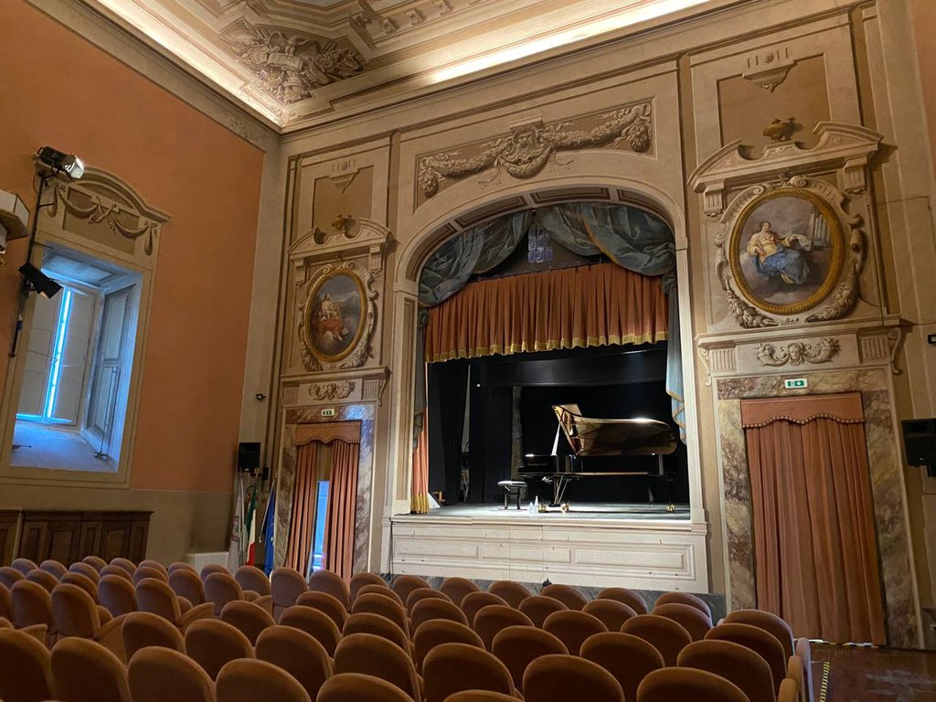 Tonight concert in Prato for “Concerti di Primavera 2022”

At 9pm, a journey between 1800 and 1900 composers through the program: Poulenc’s Nocturnes, Schumann’s Carnival Scenes from Vienna op. 26, Chopin’s Nocturnes op. 27, Barcarole, Andante spianato e Grande Polonaise

📍Prato
