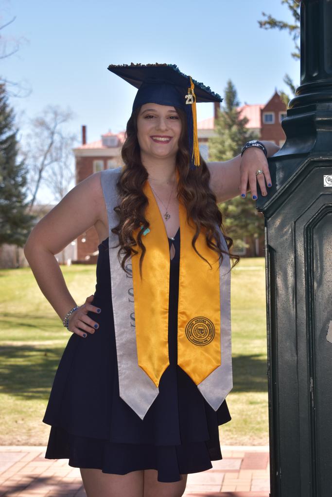 foxyle22's tweet photo. Congrats Le!!!
We are so proud of you! 
-Love your family 
#NAUGRAD https://t.co/R1Tj3h1i8X