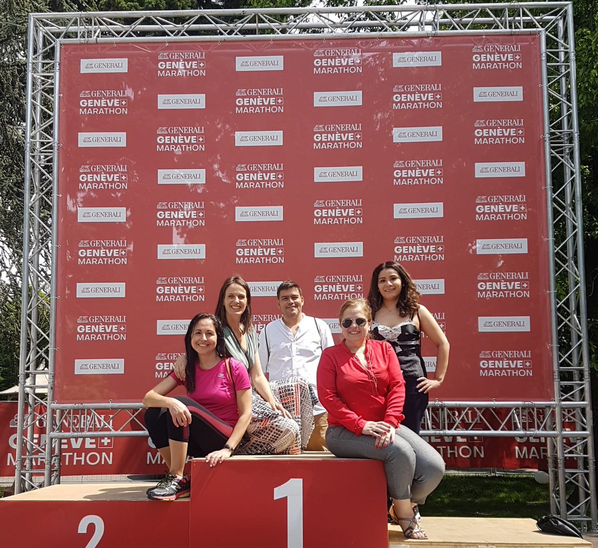 ICNurses's tweet photo. ICN is happy to participate in the @GeneveMarathon for the 10km #Walking and Relay #Marathon this weekend! Join us in cheering for both teams, we will all do our best like #nurses do always! #FastIsBeautiful #Geneve #NursesforPeace #IND2022 #VoiceToLead https://t.co/ydv9b45N73