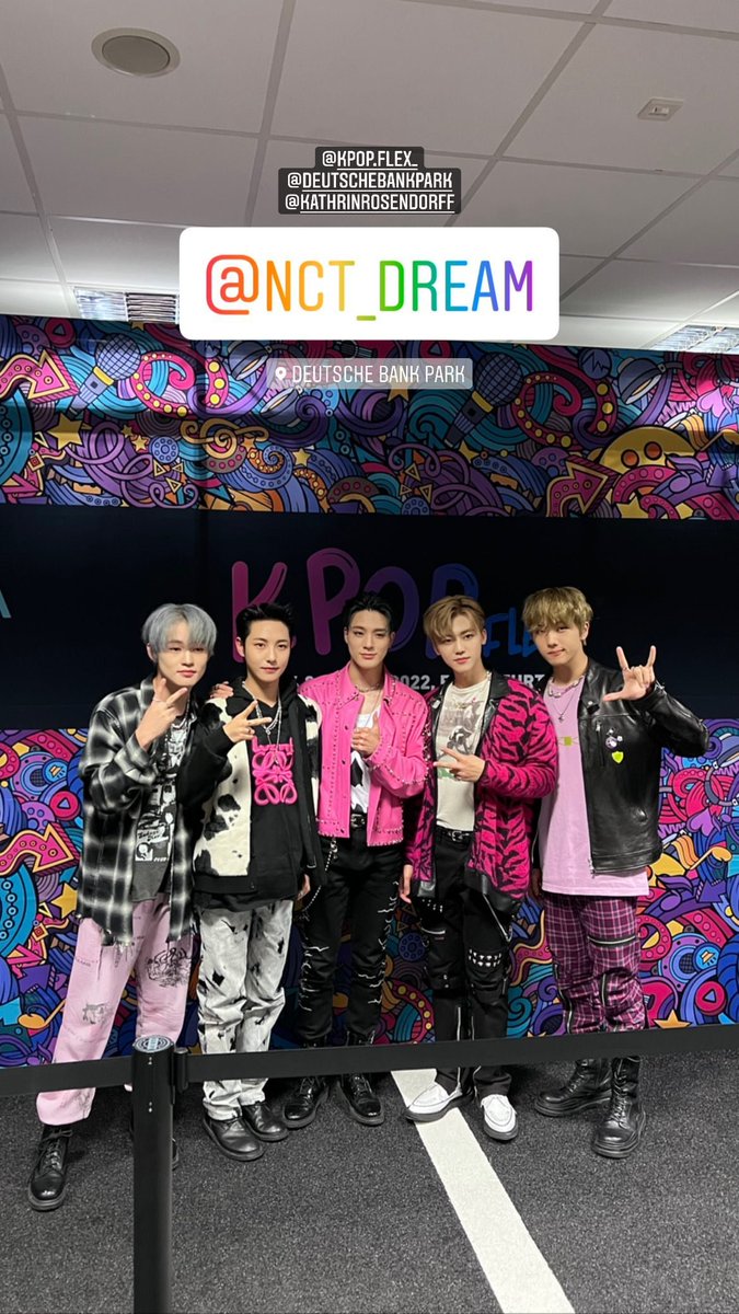 Clout News tweet media