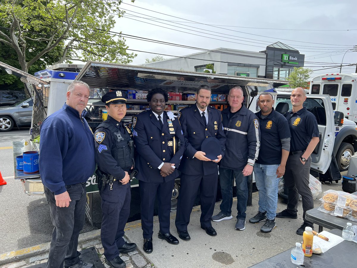 sbanypd's tweet photo. The SBA and NYPD bids a fond farewell to Sgt. Suwit Phoopradiyutthakul, 45, #PSA4 @NYPDPSA4, who passed away suddenly on 4/23/22. Appointed July 2004, he was married with 2 children. Thank you for your service. You will be missed. @nypdhousingbureau https://t.co/a3wVHtLgba