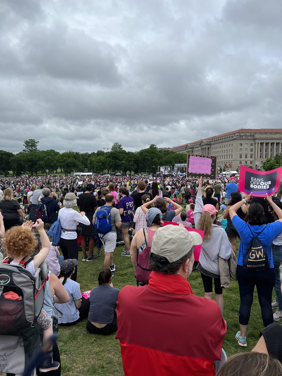 BarbaraPaskvan's tweet photo. Marching for women’s health care! https://t.co/QUDW68W8tV