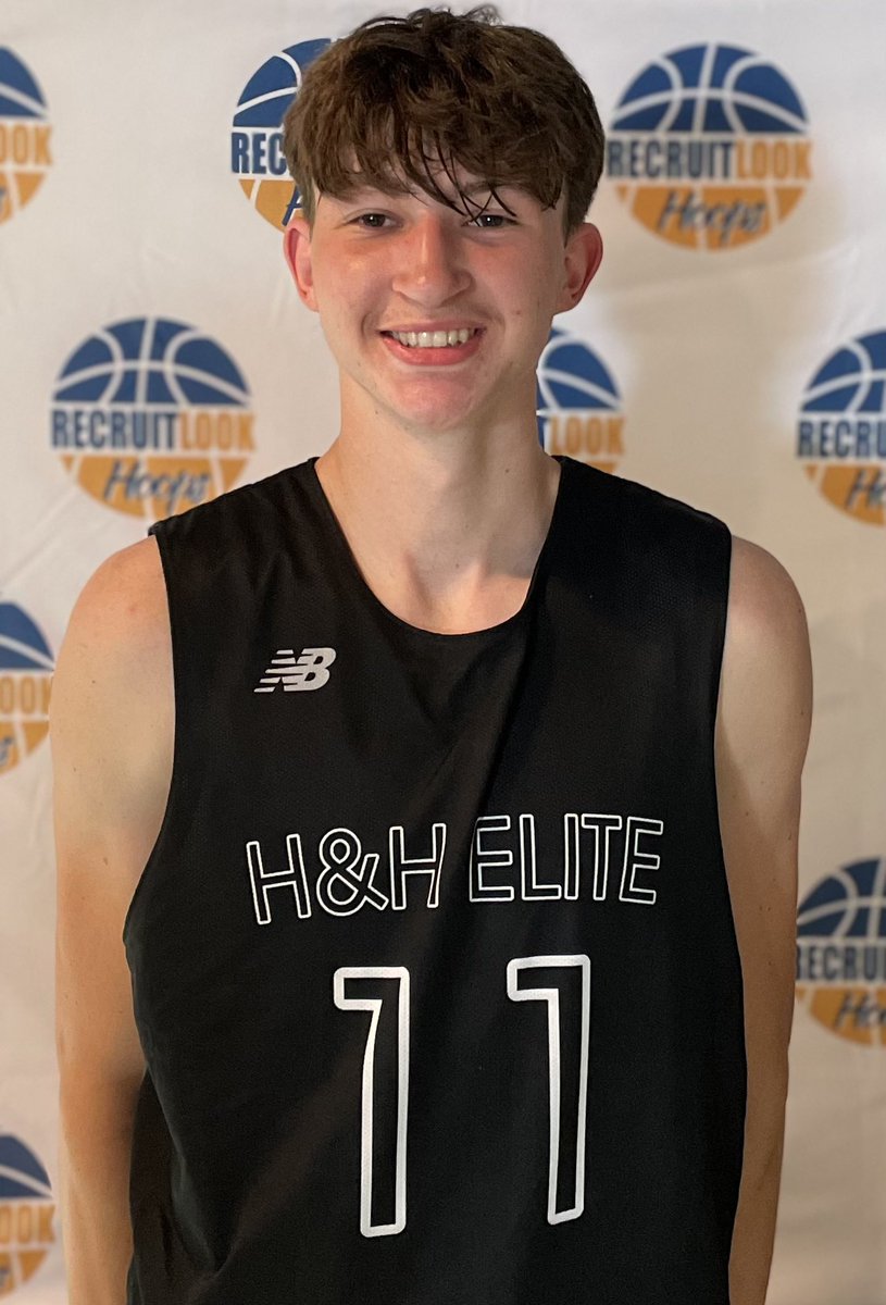 Stock Up: 2023 Landon Miller, 🗣🗣🗣High Upside, 6’7, SG, Noble H.S., has a knack for making Big Shots in crunch time! Brings great length to the wing as a C&amp;S Shooter, gets to midrange spots, &amp; has versatility on D! #RLHoops