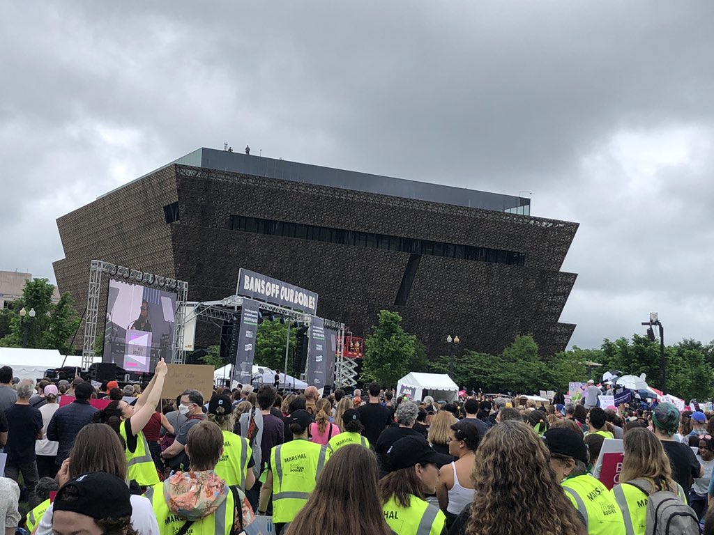 Monica Simpson from SisterSong reminds us that abortion bans support white supremacy and SisterSong’s formulation of Reproductive Justice gives us a blueprint to win. #abortionrights #BansOffOurBodies