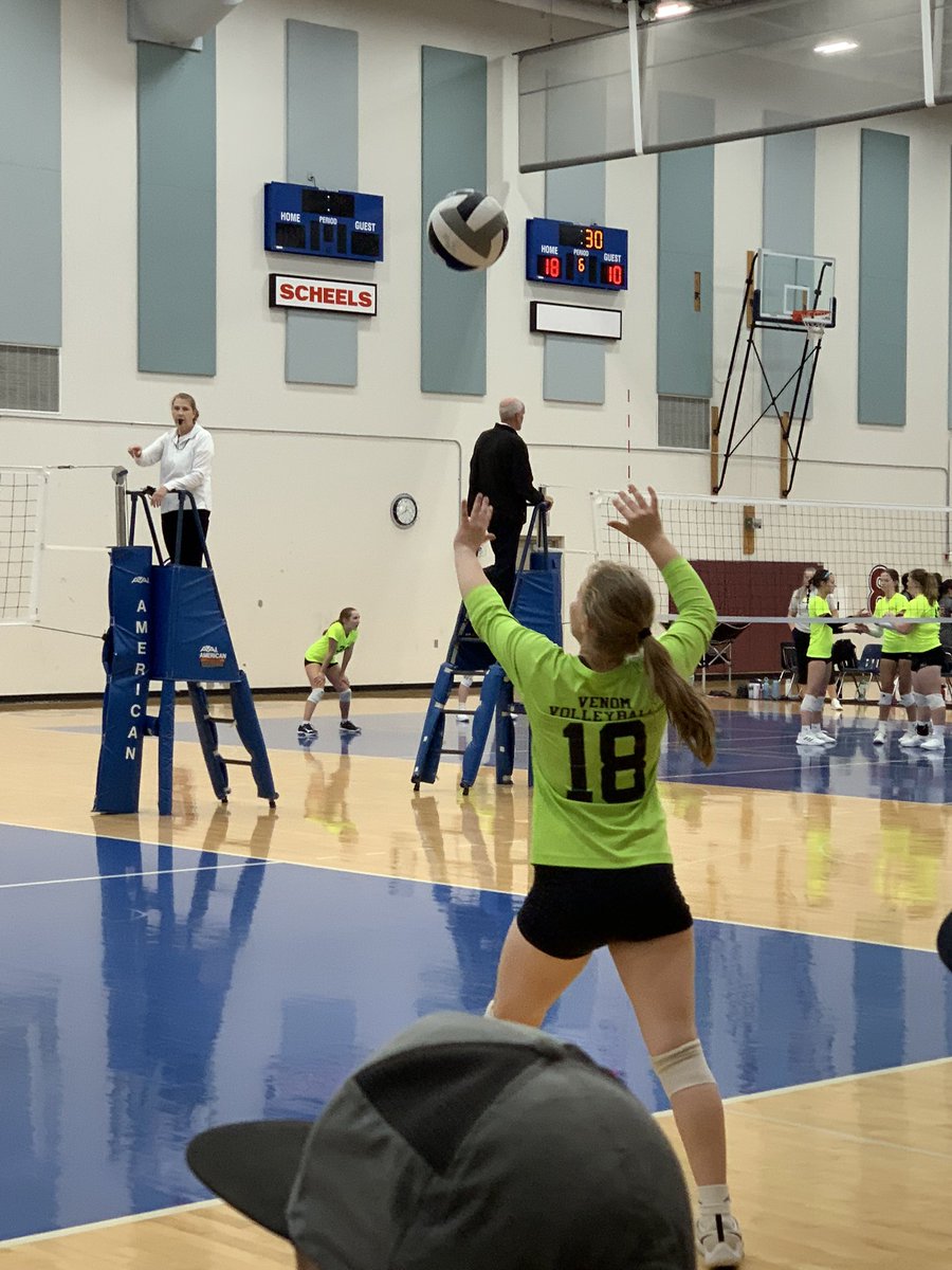 MNSassy's tweet photo. Last weekend for 16U JO volleyball 🏐. #GoVenom https://t.co/ouwy5ZJKs5