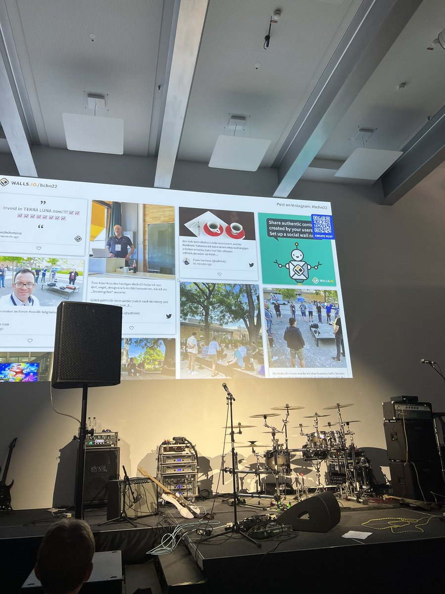 Abschluss-Session mit Feedback. Es war so cool und gibt nachher sogar noch Musik. #bchn22