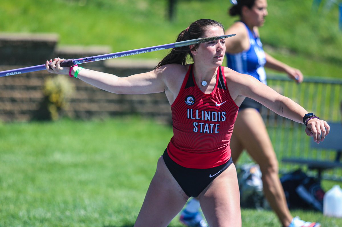 RedbirdTFXC's tweet photo. A fight to the finish 👊

Three Redbirds score in the heptathlon, led by @zofialehew ‼️

4. Zofia LeHew - 4246 points 
5. Gracie Jessup - 4224 points
8. Caleigh O’Flaherty - 4157 points https://t.co/fw1WN7oeou