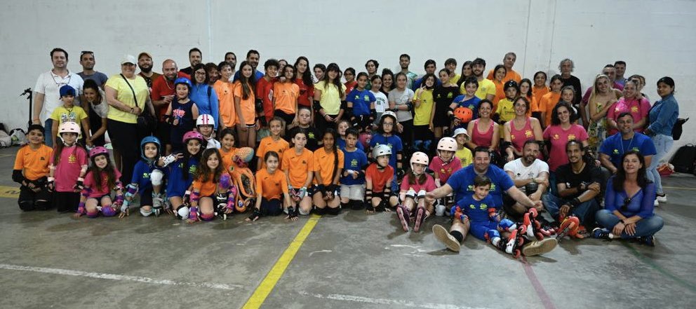 fapfreestyle's tweet photo. Finalizada nuestra Jornada de Promoción y tecnificación en Algeciras, Gracias por vuestra asistencia y participación. @AlgecirasPatina como club anfitrión, @MercurySevilla @Benalpatin @ClubCrazyLegs @FedPatinaje @clubpatinamos @scorpiuspatina @unityroller @FedAndPatinaje https://t.co/jkMLvb2DIa