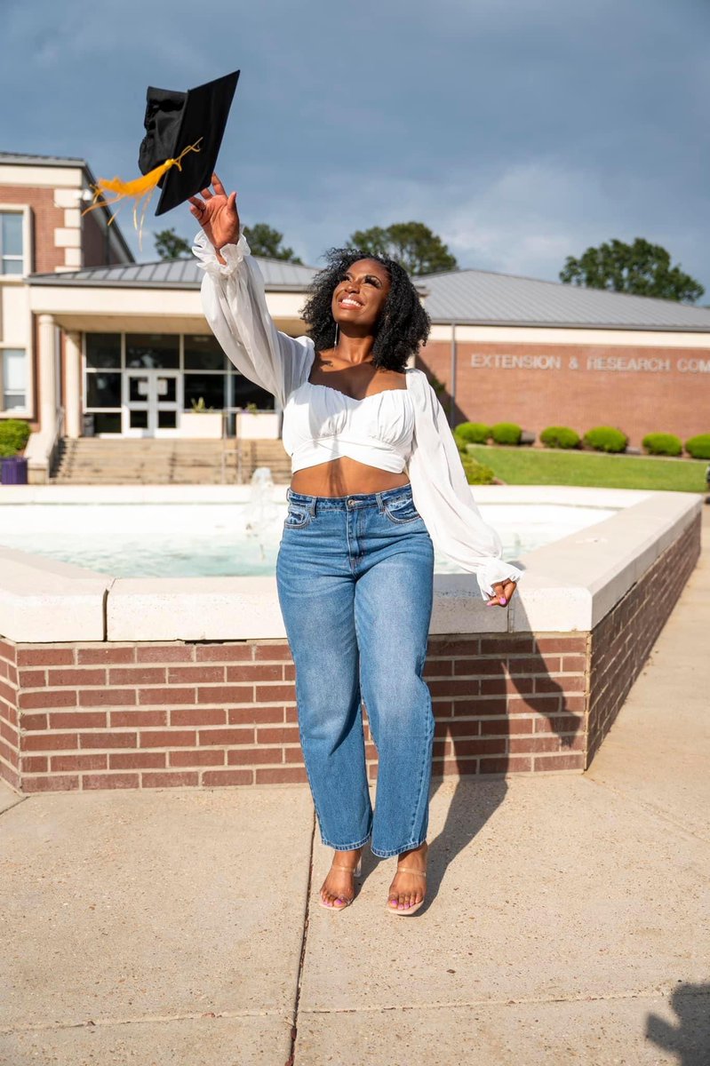 BUT GOD! Bless Him!🙌🏾🏃🏾‍♀️💃🏾 tweet media