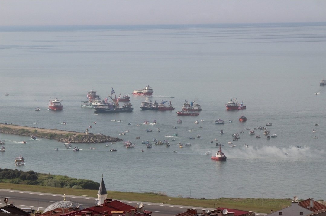 Herşeyiniz özenti amk 😂😂😂😂 hamsi donanmasi #TrabzonsporDonanması