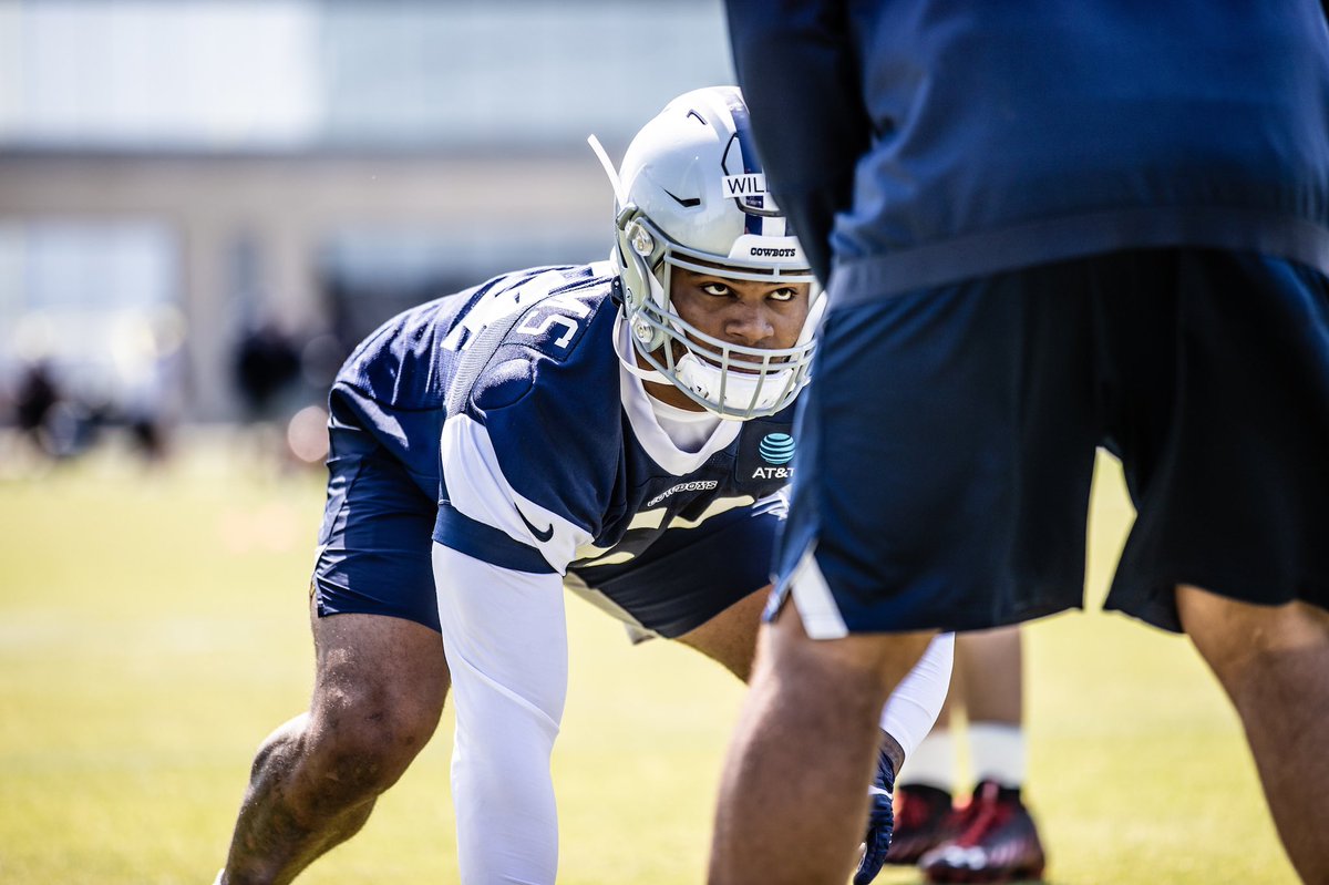 dallascowboys's tweet photo. 🔒 IN! 

#EarnTheStar | #DallasCowboys https://t.co/T6KNrsKrAX