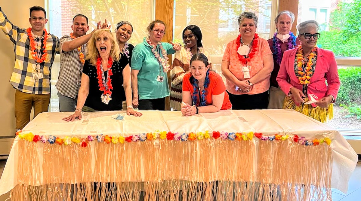 newjewishhome's tweet photo. At Sarah Neuman, Nurses Week and Skilled Nursing Care Week were celebrated with the sounds of virtuoso xylophonist Roman Lanikos and karaoke with the staff, who all dressed up and sang with residents. #NursesWeek #SkilledNursingCareWeek #TNJH #AgeLikeANewYorker https://t.co/PkpxYpTP3K