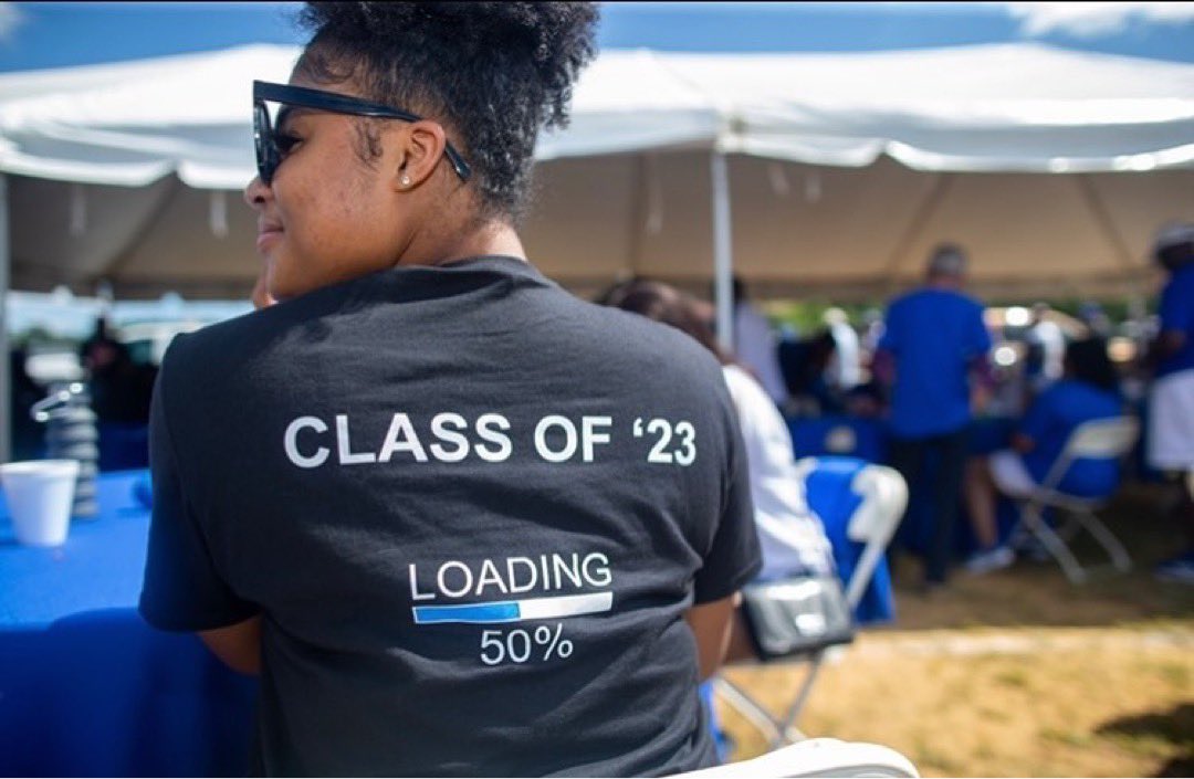 uncfsu's tweet photo. @uncfsu Class of ‘23 loading! Next year will be here before you know it! Where are all of our #faystate23 #Broncos? #fayettevillestateuniversity #fayettevillestate #faystate23 #broncopride #proudtobe https://t.co/oqjGlXymuJ
