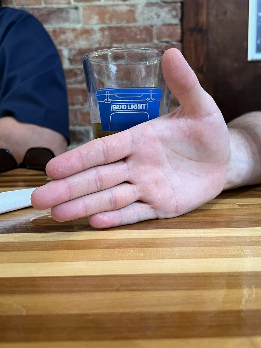 Enjoying the weather, cold beer and good eats while on a brewery tour! Follow along for all the stops. Started @streetsidebrew