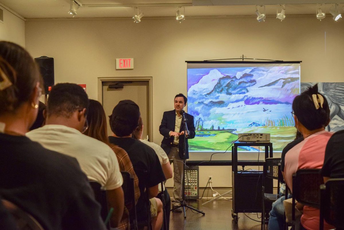 Geosenseutep's tweet photo. Amazing turnout at Dr. Moreno’s Rivers and Basins Lecture on Thursday at the Centennial Museum! 🖼🤩

Thank you to everyone that showed up and to the great team of the Centennial Museum  for helping us organize this event. 👏🌎🤙 https://t.co/loCGnKa3lF