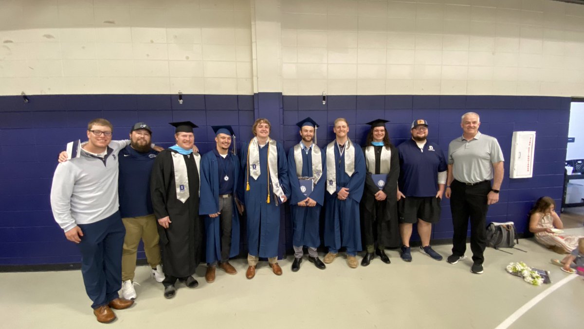 CoachOBrienDSU's tweet photo. Excited to see what’s next for this great group of people! #OnceABlueHawkAlwaysABlueHawk https://t.co/QeJjtUkCqs
