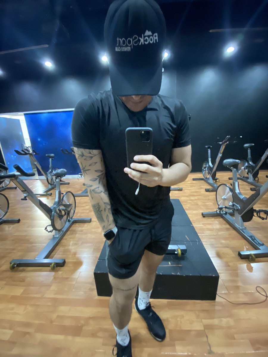 Un poco de cycling sabatino!👏💪<a href="/RockSport_Mx/">RockSportFitnessClub</a>