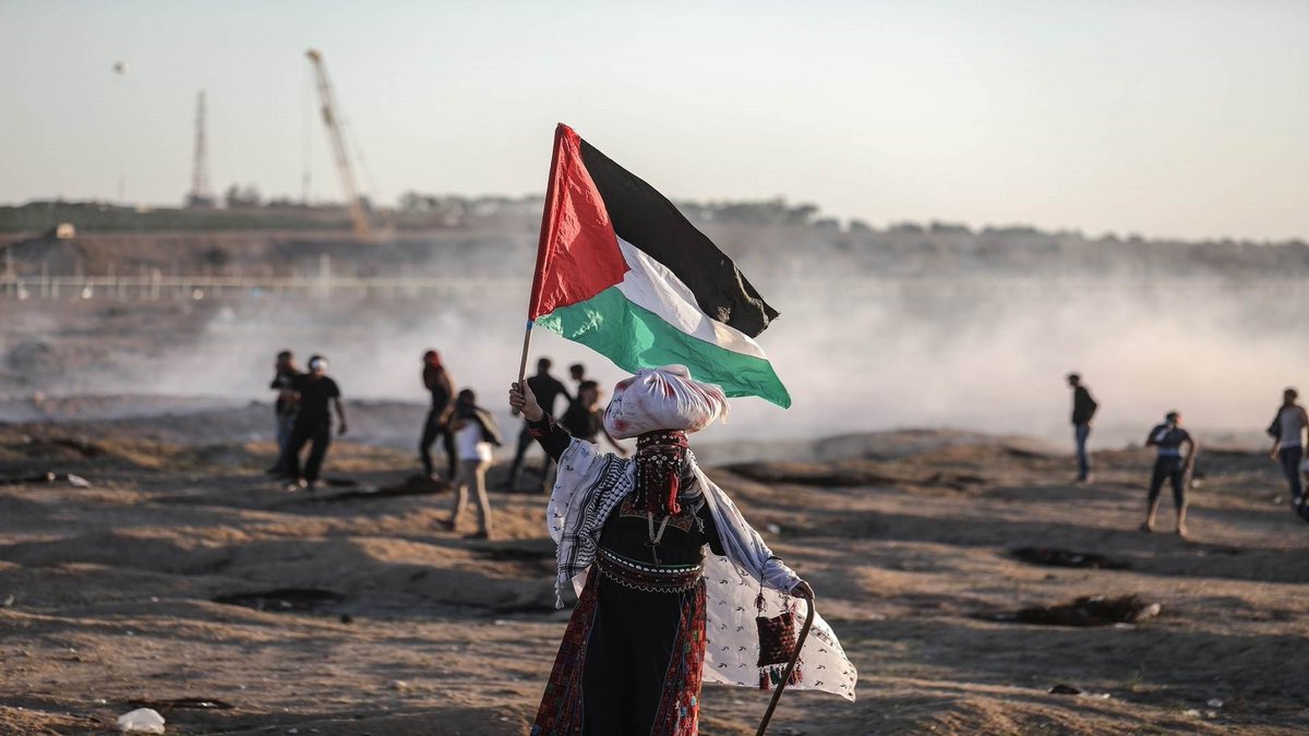 BashirFadva's tweet photo. فلسطين لا تتجزأ، فلسطين يدا واحدة حتى الموت وحتى التحرير.
 #یوم_النکبة https://t.co/v0yNfN3ozr