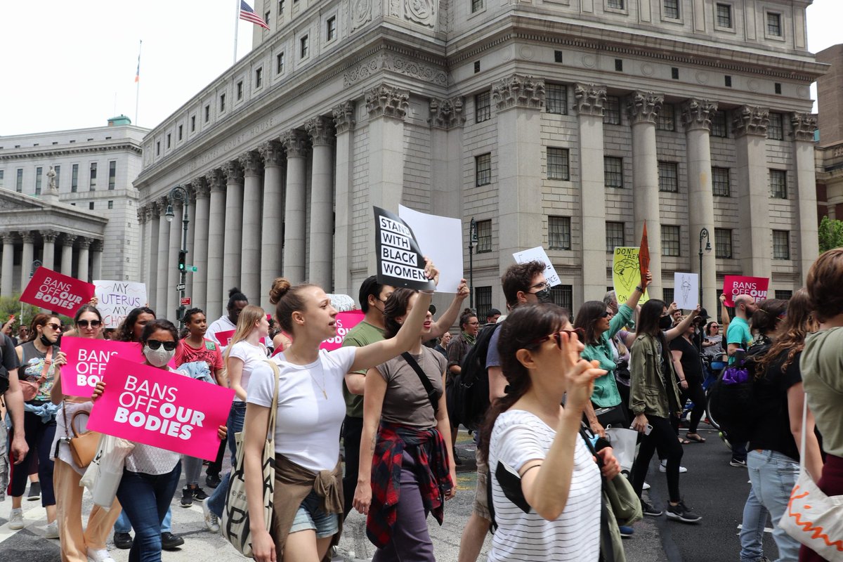 Casa_Rodrigues_'s tweet photo. Foley Square, NYC.
5-14-2022
#protest
#prochoice
#scotus
#reproductivejustice
#rally
#reproductivequality
#reproductiverights
#roevwade
#womensrights
#nyprotest
#supremecourt
#abortionrights
#womensrightsarehumanrights
@nypmetro
@ny1
@nbcnewyork
@cbsnews
@fox5ny
@pix11news https://t.co/0RBVd4nqu1