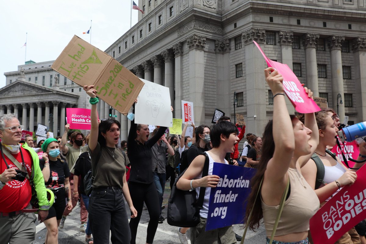 Casa_Rodrigues_'s tweet photo. Foley Square, NYC.
5-14-2022
#protest
#prochoice
#scotus
#reproductivejustice
#rally
#reproductivequality
#reproductiverights
#roevwade
#womensrights
#nyprotest
#supremecourt
#abortionrights
#womensrightsarehumanrights
@nypmetro
@ny1
@nbcnewyork
@cbsnews
@fox5ny
@pix11news https://t.co/MBp0A3SsPC
