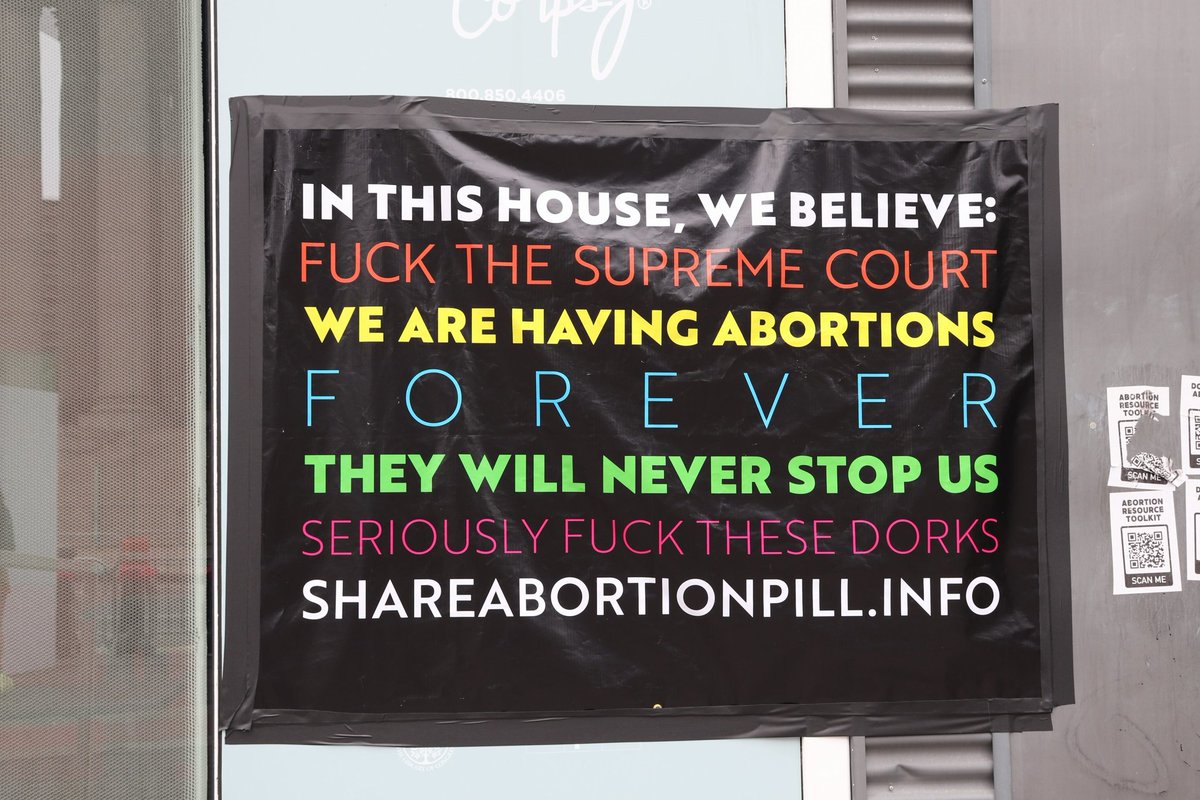Casa_Rodrigues_'s tweet photo. Foley Square, NYC.
5-14-2022
#protest
#prochoice
#scotus
#reproductivejustice
#rally
#reproductivequality
#reproductiverights
#roevwade
#womensrights
#nyprotest
#supremecourt
#abortionrights
#womensrightsarehumanrights
@nypmetro
@ny1
@nbcnewyork
@cbsnews
@fox5ny
@pix11news https://t.co/v6dzzOQgpt