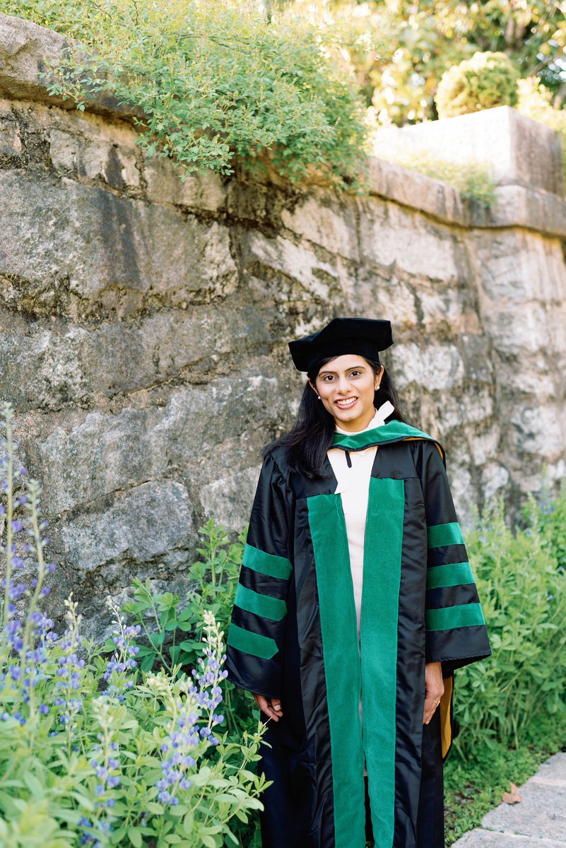 namitapatelmd's tweet photo. Namita Patel, M.D. ✅
So grateful for family, friends, and mentors who have helped me achieve this milestone 🎓
#Classof2022 #MDgrad
#MD2022 @VCU #medtwitter #medstudenttwitter #FutureNeurologist #NeuroTwitter https://t.co/I1M2SLvdCa
