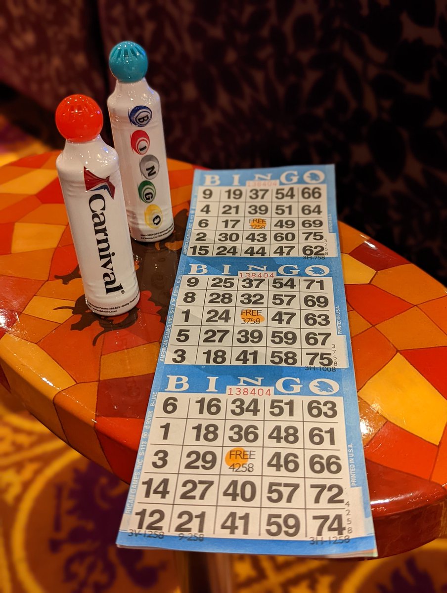 iamapunkmonkey's tweet photo. Time for Bingo! #carnivalglory #carnaval #funderstruck #bingo https://t.co/W9fAxZLX1E