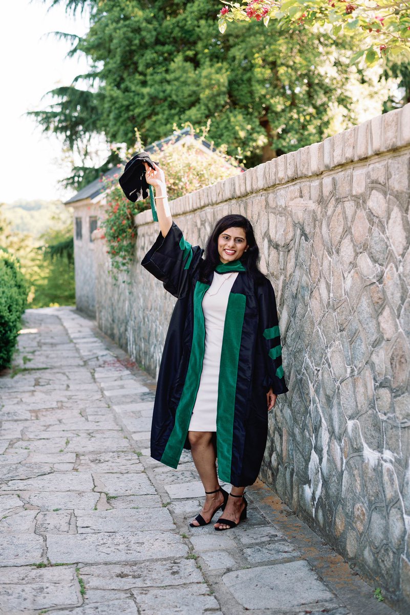 namitapatelmd's tweet photo. Namita Patel, M.D. ✅
So grateful for family, friends, and mentors who have helped me achieve this milestone 🎓
#Classof2022 #MDgrad
#MD2022 @VCU #medtwitter #medstudenttwitter #FutureNeurologist #NeuroTwitter https://t.co/I1M2SLvdCa