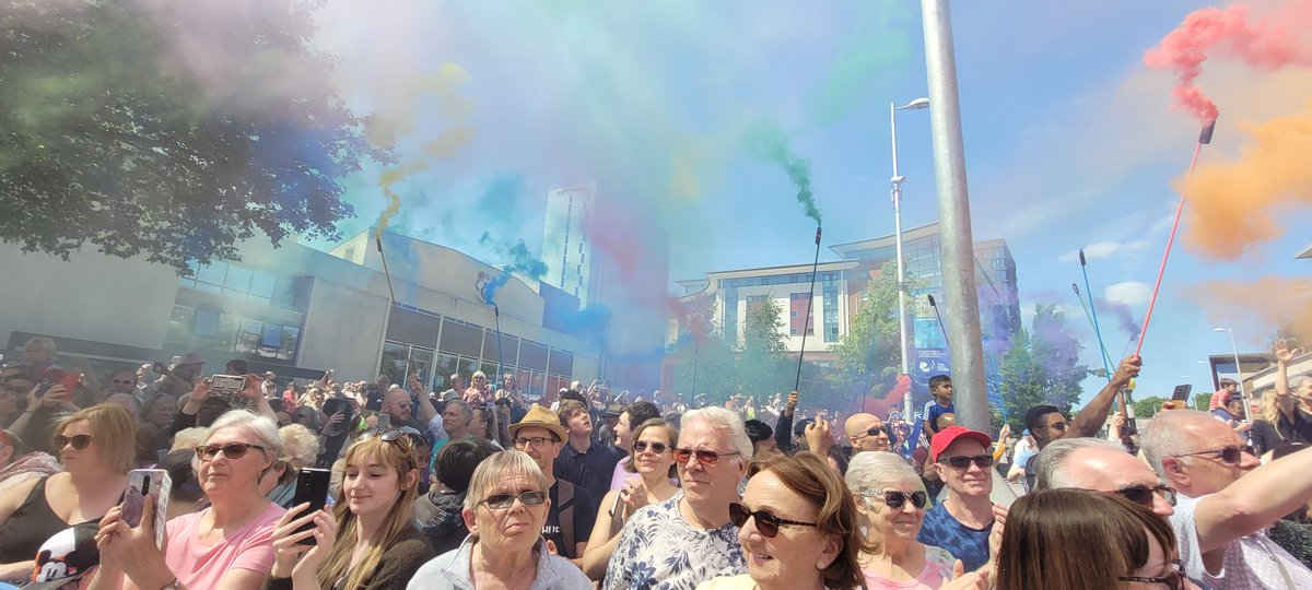 Clews88's tweet photo. Busy day @BelgradeTheatre celebrating with #CityofCulture. Couldn't have done it without the amazing Belgrade Tech Team. Now time for a sit down and beer! https://t.co/BU65PCxY7x